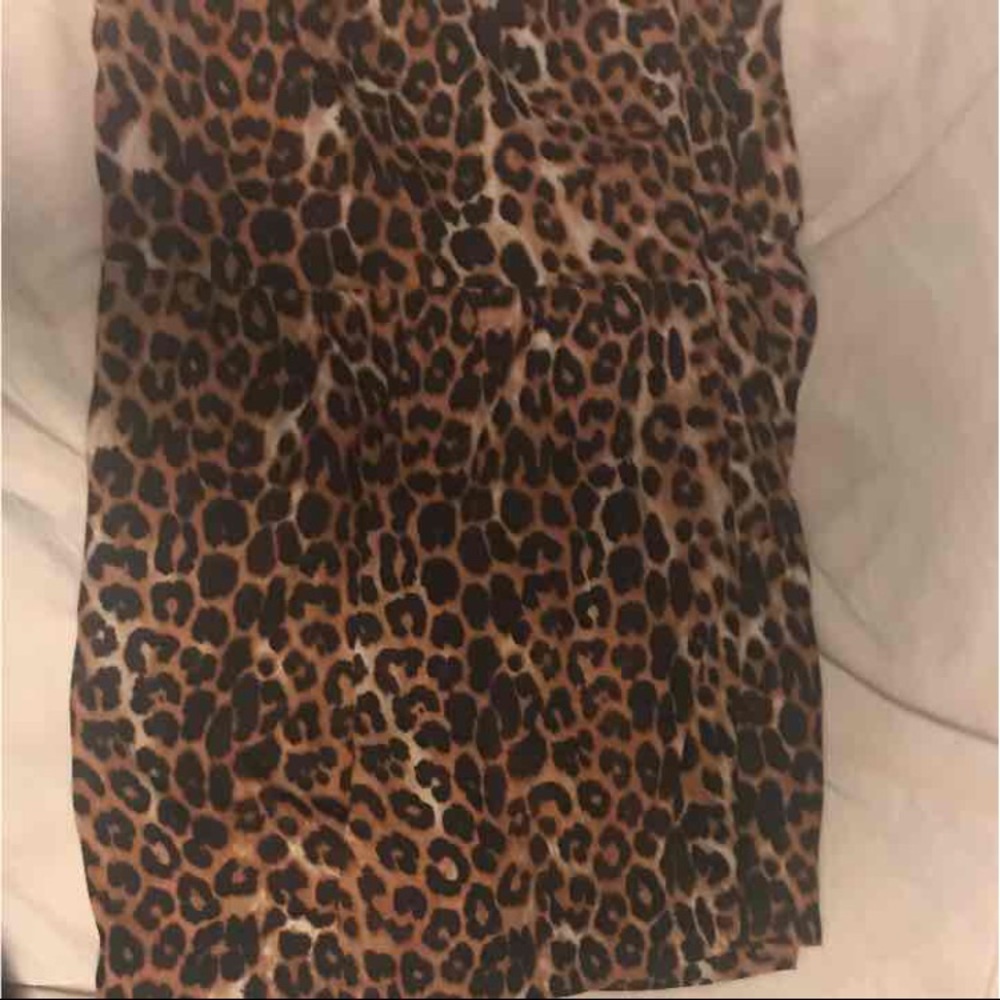 Express Romper - Picture 4 of 4